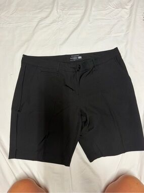 Black Performance Golf Bermuda Shorts